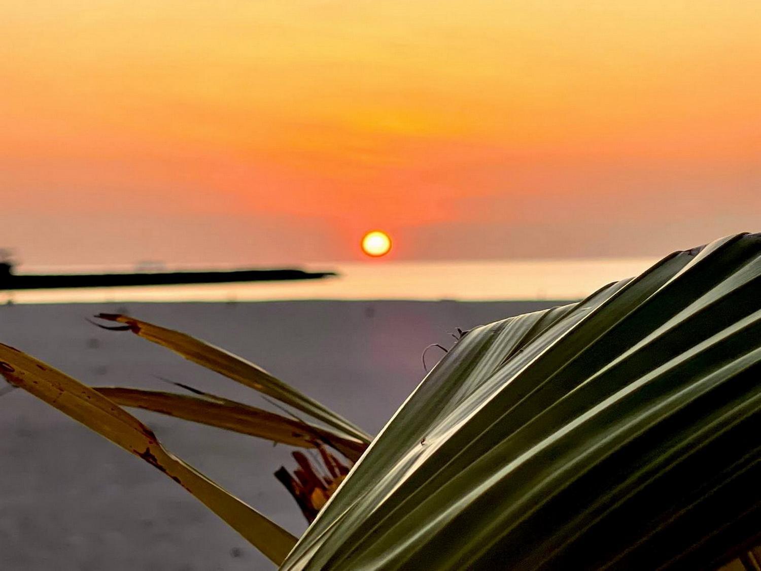 Wind Breeze Sunset View * Ґурайдгу